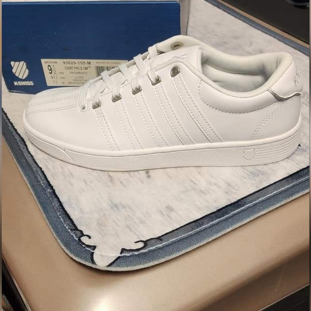 Women's K-Swiss